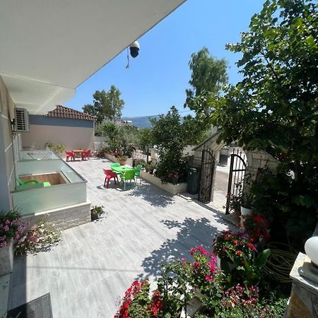 Hotel Villa Flowers Vlorë 外观 照片
